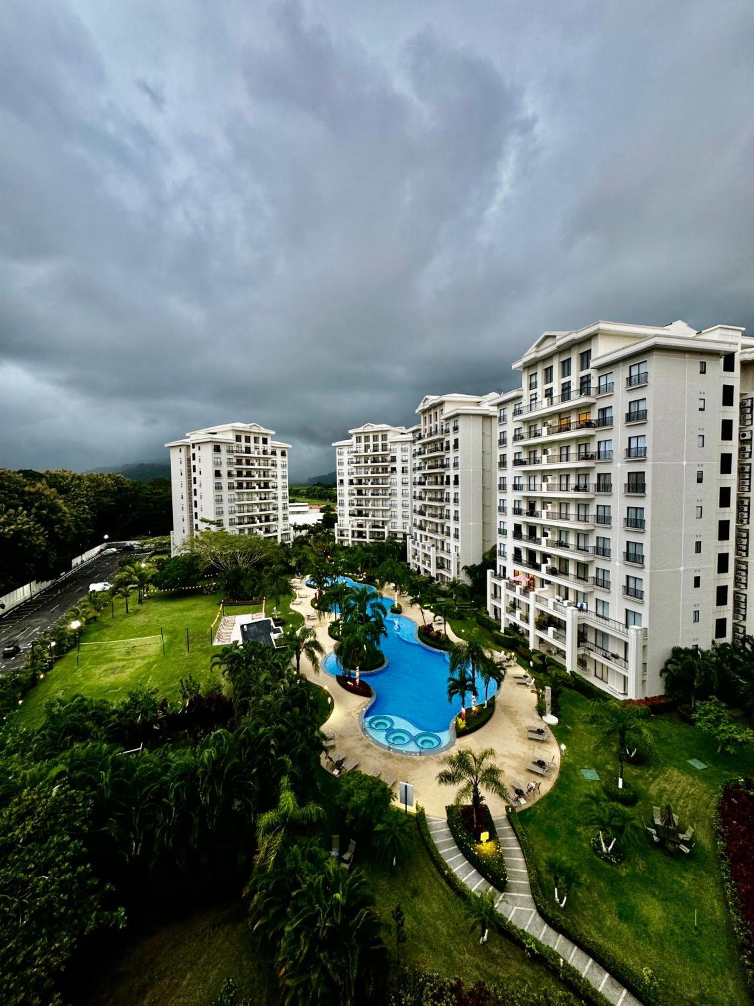 Luxury Condo At Jaco Bay, Costa Rica'S Best Beach Buitenkant foto